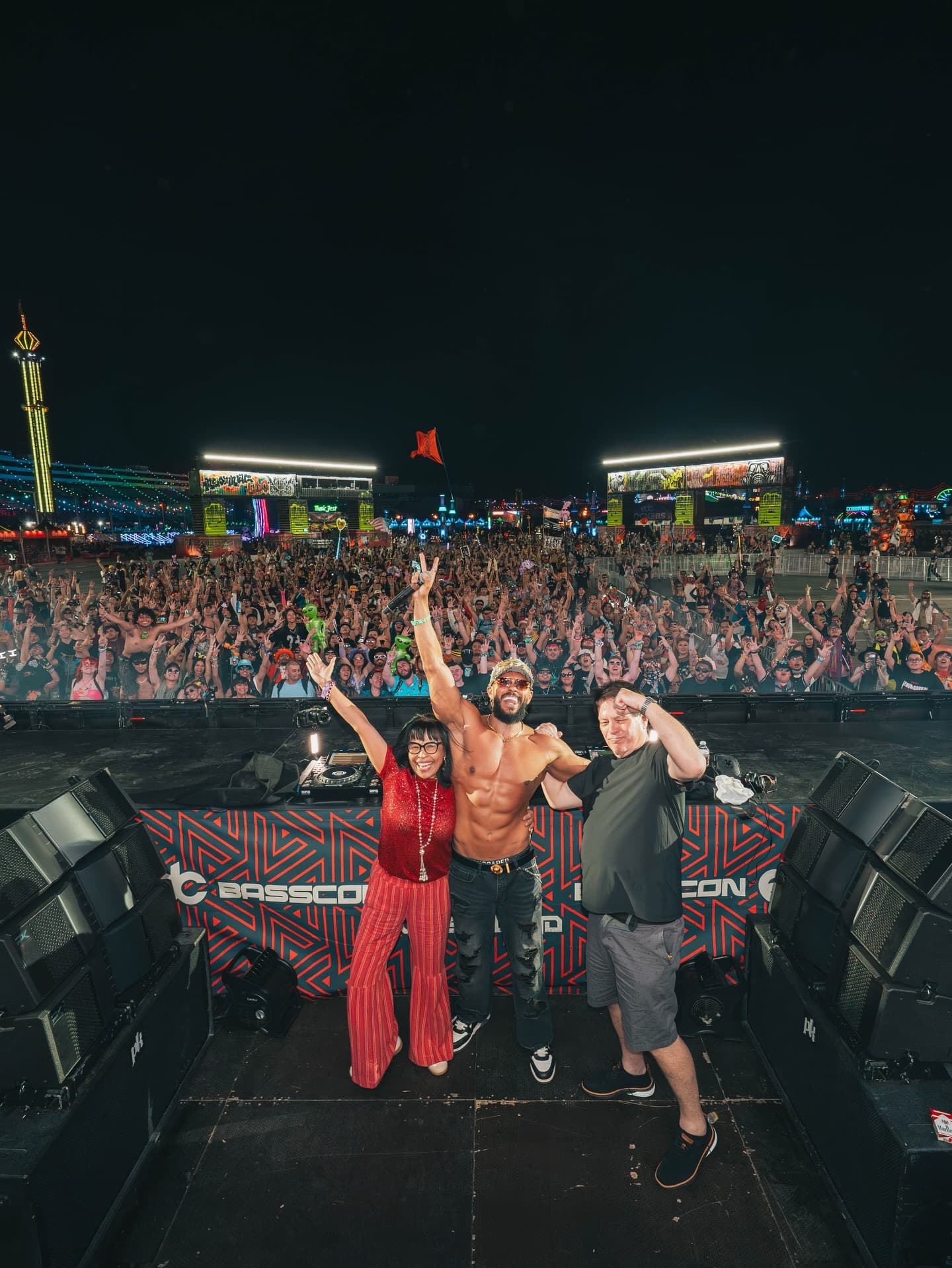 CUTDWN performing live to a packed festival crowd